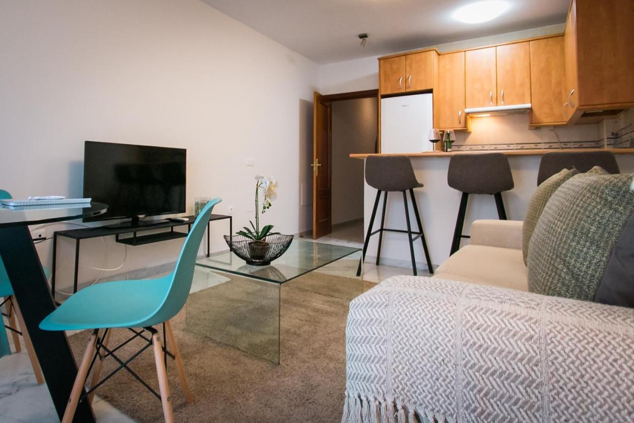 Holidays2Malaga Pena Parking & French Balcony & Smart Tv Exteriör bild